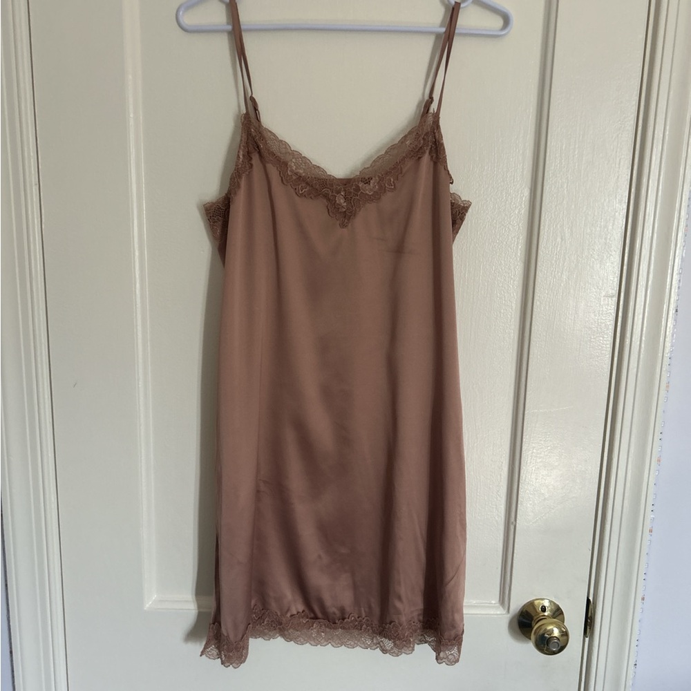 SATIN SLIP DRESS WITH LACE